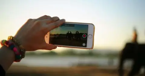 10 Facebook Live Video Ideas You Can Use Right Now